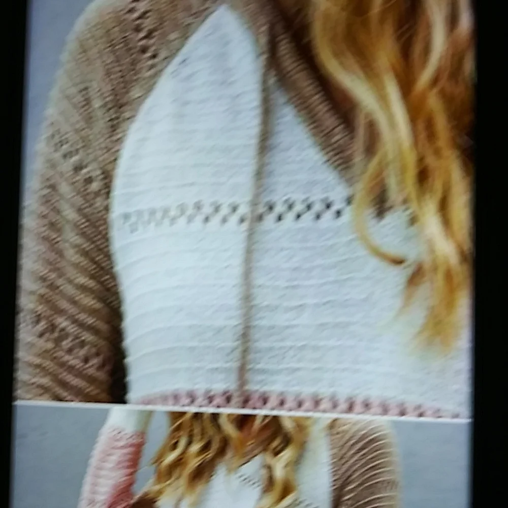 NWT. Block neutral tone sweater. Boutique item. - Picture 3 of 5